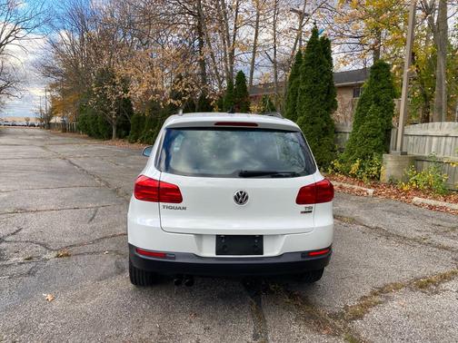 2017 Volkswagen Tiguan 2.0T S 4MOTION