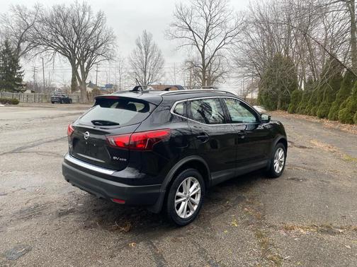 2018 Nissan Rogue Sport SV