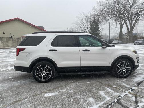 2017 Ford Explorer sport