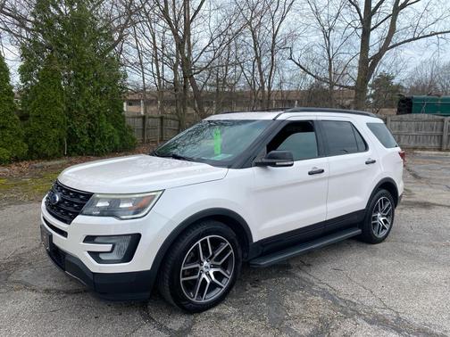 White Platinum Metallic Tri-Coat 2017 Ford Explorer sport