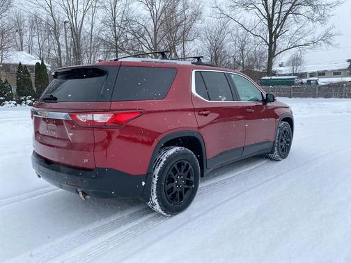 2018 Chevrolet Traverse LT Cloth