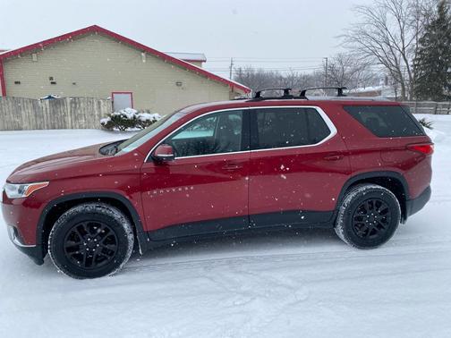2018 Chevrolet Traverse LT Cloth