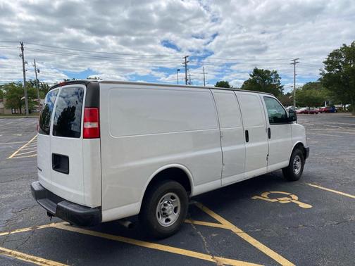 2018 Chevrolet Express 2500 Work Van