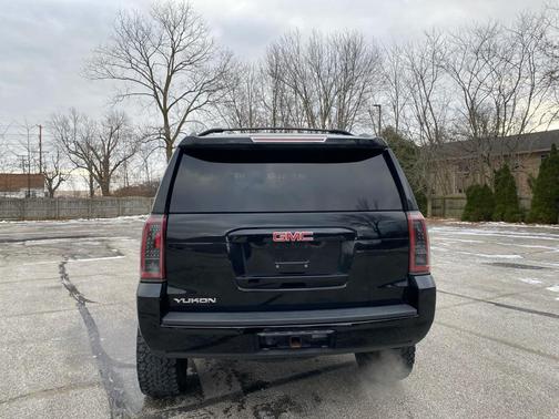 2016 GMC Yukon SLE