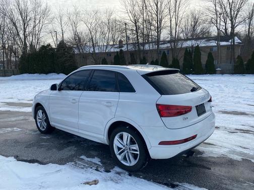 2016 Audi Q3 2.0T Premium Plus