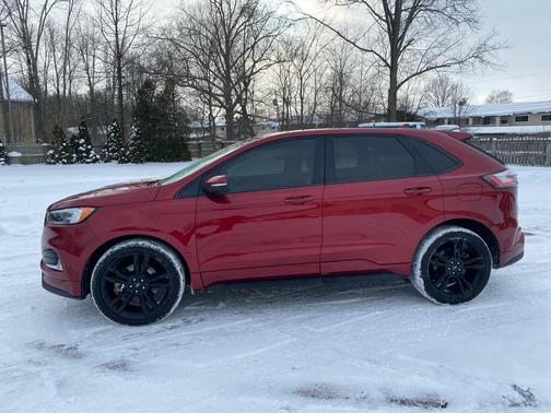 2019 Ford Edge ST