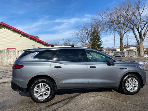 2018 Buick Enclave Essence