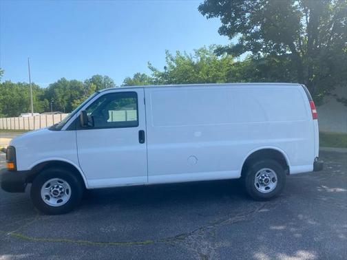 2014 GMC Savana 2500 Work Van