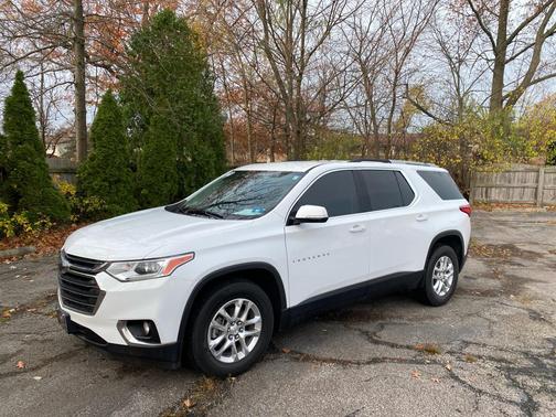 2018 Chevrolet Traverse LT Cloth