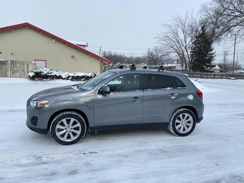 2014 Mitsubishi Outlander Sport ES
