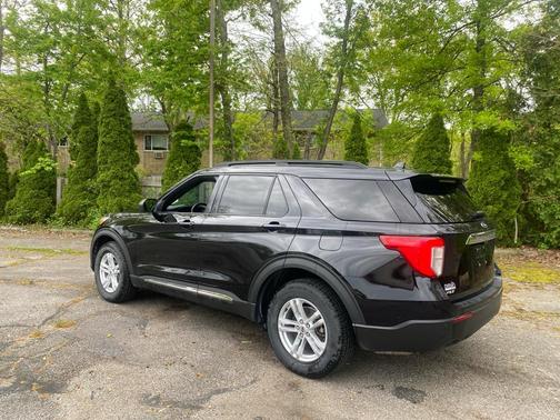 Agate Black Metallic 2020 Ford Explorer XLT