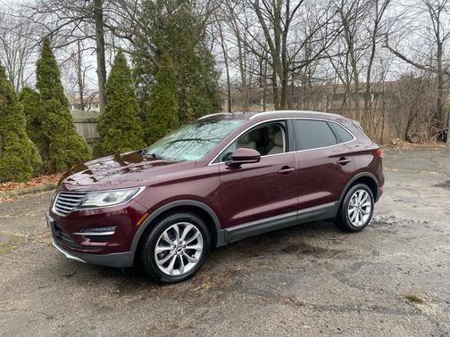2017 Lincoln MKC Select