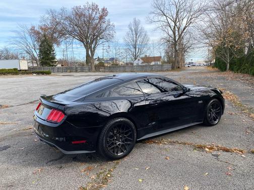 2017 Ford Mustang GT