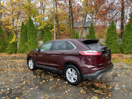 2019 Ford Edge SEL