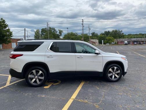 2019 Chevrolet Traverse LT Leather