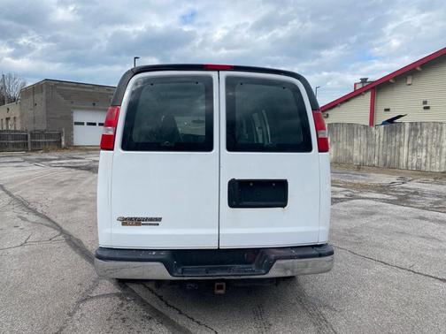 2016 Chevrolet Express 2500 Work Van