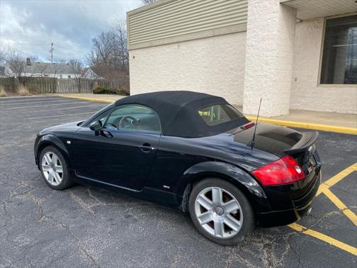 2004 Audi TT 3.2 quattro Roadster