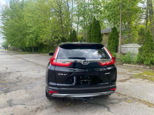 Crystal Black Pearl 2018 Honda CR-V EX