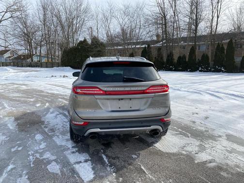 2016 Lincoln MKC Reserve