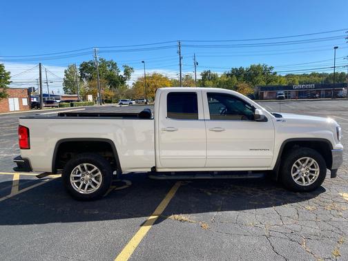 2017 GMC Sierra 1500 SLE