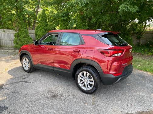 Scarlet Red Metallic 2021 Chevrolet Trailblazer LS