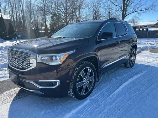 2017 GMC Acadia Denali