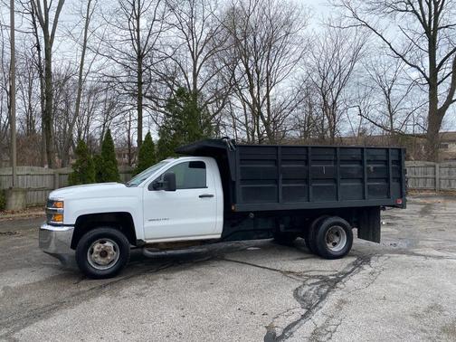 2017 Chevrolet Silverado 3500 WT