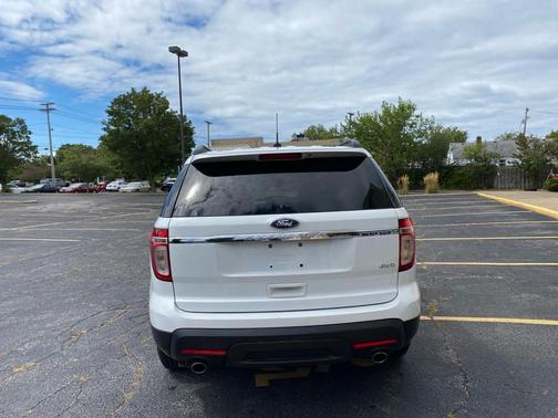 2015 Ford Explorer Base