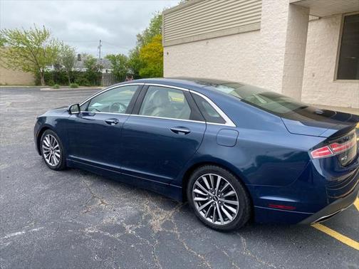 2017 Lincoln MKZ Base
