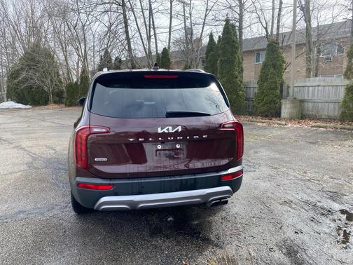2022 Kia Telluride S