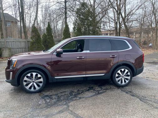 2022 Kia Telluride S