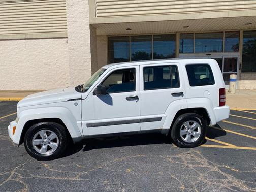 2011 Jeep Liberty Sport