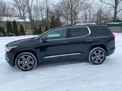 2018 GMC Acadia Denali