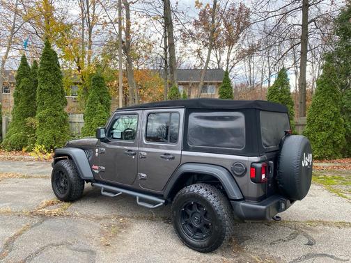 2018 Jeep Wrangler Unlimited Sport
