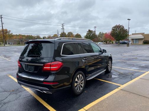 2018 Mercedes-Benz GLS 450 4MATIC