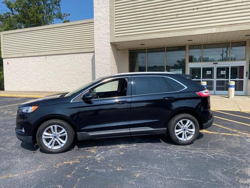 2020 Ford Edge SEL