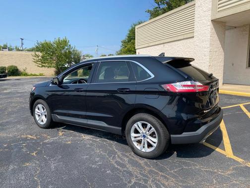 2020 Ford Edge SEL