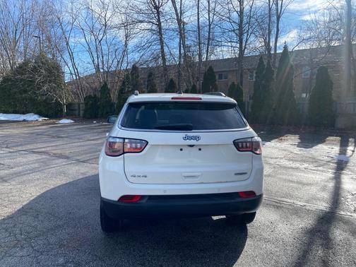 2017 Jeep New Compass Latitude