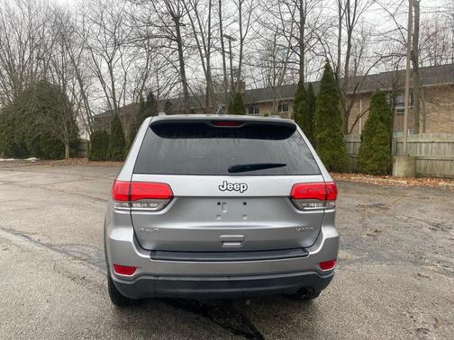 2016 Jeep Grand Cherokee Laredo
