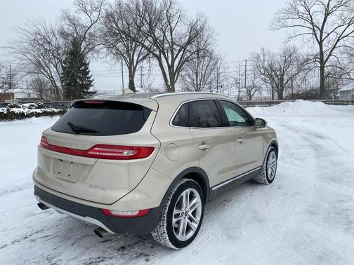 2017 Lincoln MKC Reserve
