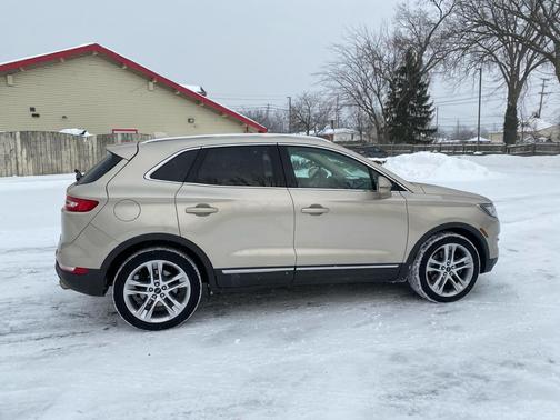 2017 Lincoln MKC Reserve