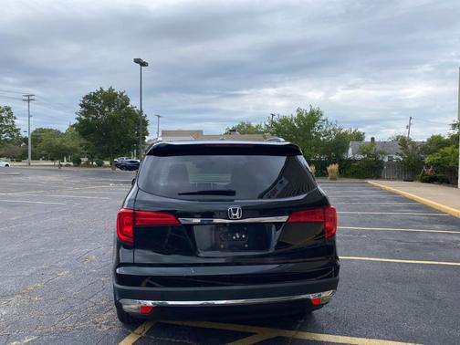 2016 Honda Pilot Elite