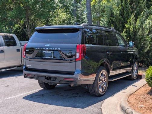 Blue Metallic 2025 Ford Expedition Active