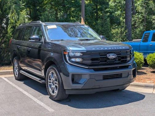 Blue Metallic 2025 Ford Expedition Active