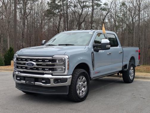 2024 Ford F-350 LARIAT SUPER DUTY