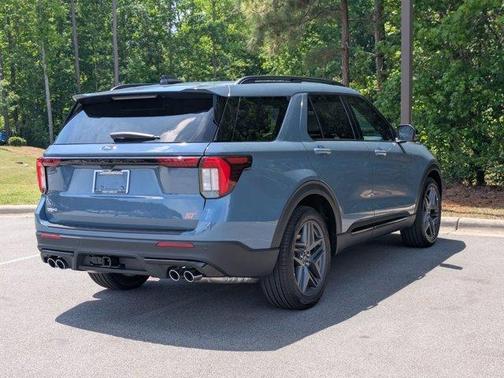 Vapor Blue Metallic 2026 Ford Explorer ST