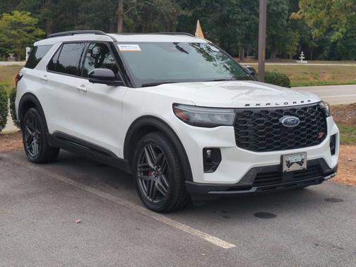 STAR WHITE MET TRI-COAT 2025 Ford Explorer ST