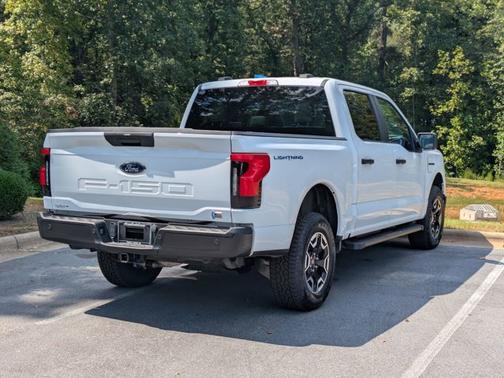 2023 Ford F-150 PRO