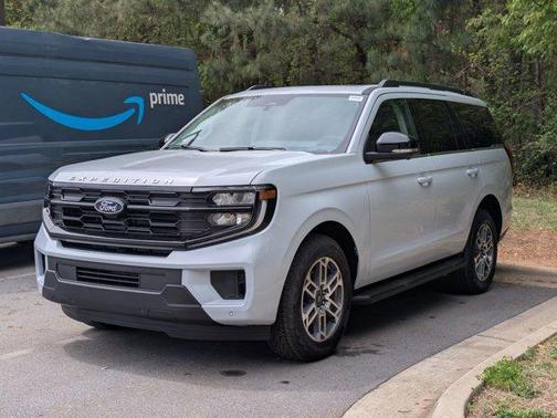 2026 Ford Expedition Active