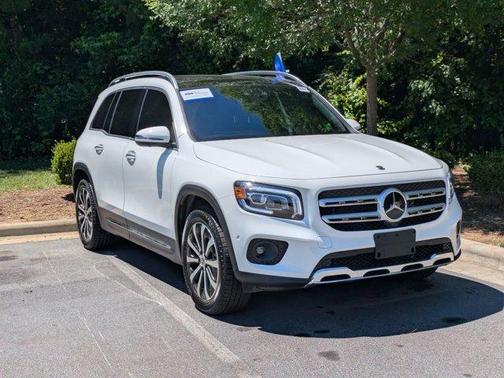 White 2023 Mercedes-Benz GLB 250 Base